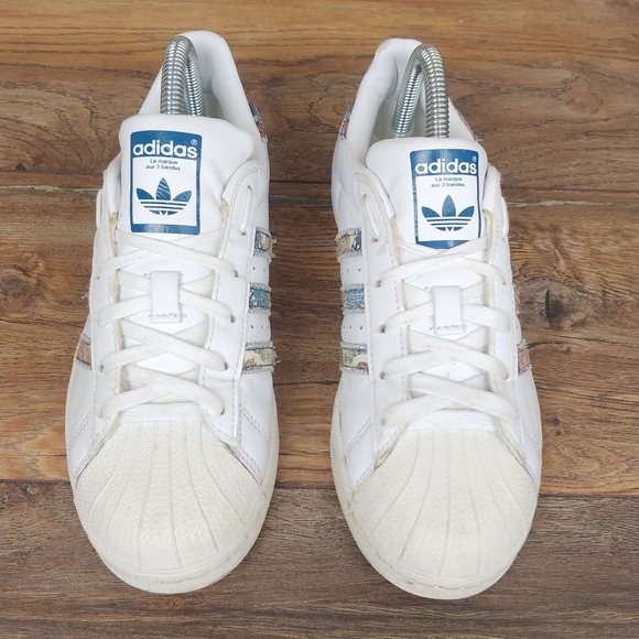 Adidas Superstar La marque Aux 3 bandes - Picture 5 of 13